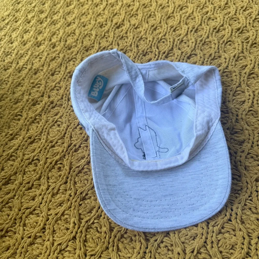 Bluey Baseball Cap Light Gray Heather Jersey Knit Adjustable Hat